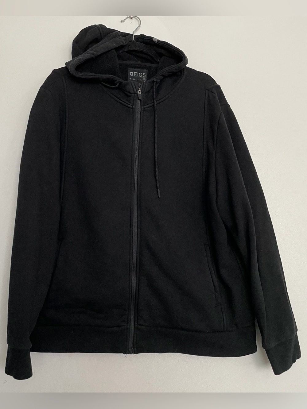 Women’s FIGS Essential 2.0 Hoodie Black 3365 Size XXL